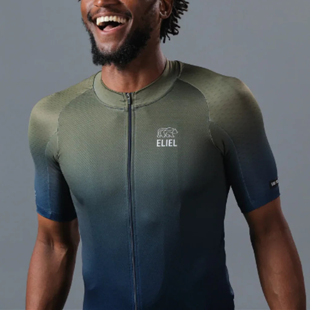 S4c48d161ddc941f5bc7401d3043bf03eF